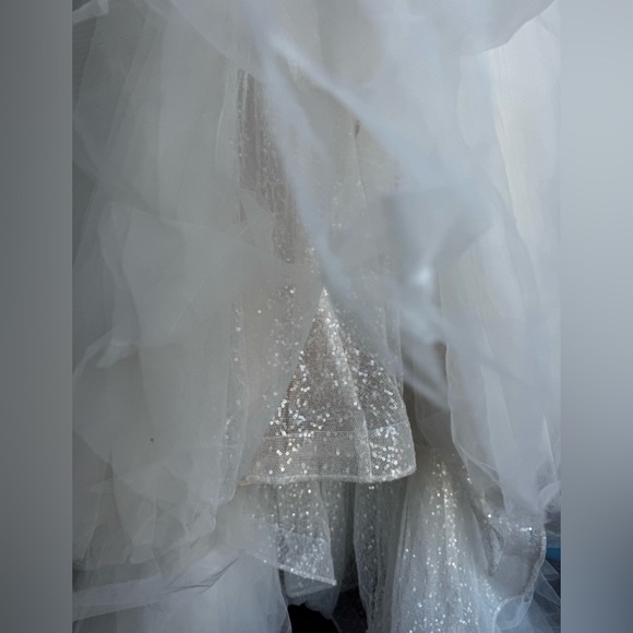 Watters Vienna Bride beautifully dress, size 8 - Picture 13 of 16